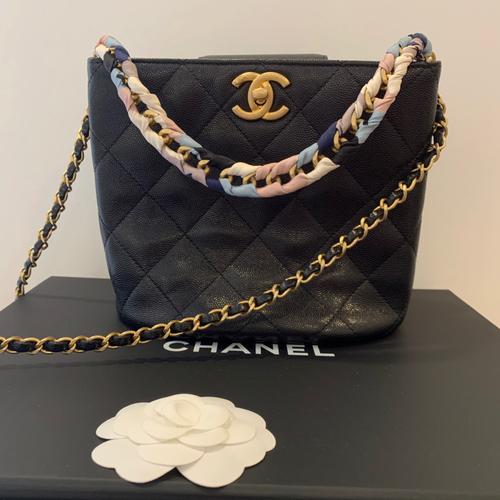 chanel香奈儿 2020年最新款嬉皮包_香奈儿怎么样_商场