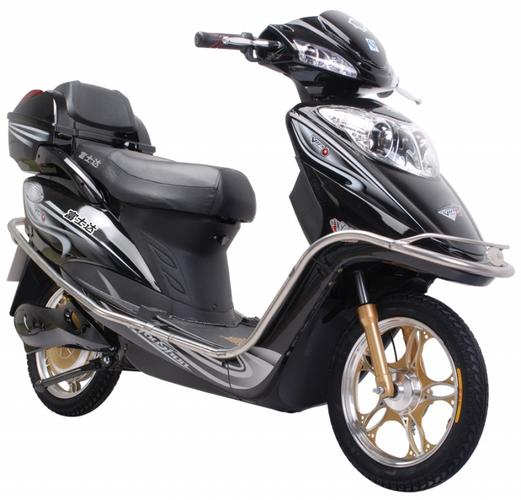 富士达电动车9成新出售,,,,,, 现在1300出手 票都在,还在保修期!