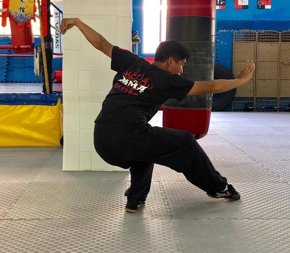 洛阳路第一小学武术操完整动作讲解