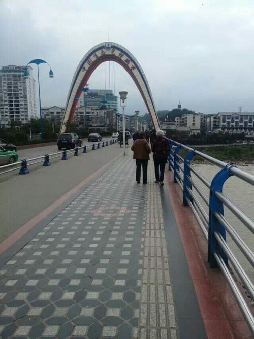 雨城彩虹桥