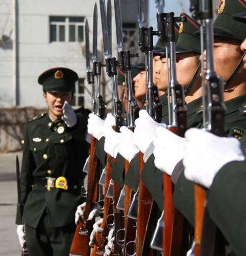 解放军三军仪仗队的兵如何选拔训练