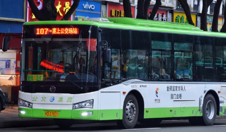 厦门107路公交车路线岛内线路运行时间:厦港公交场站 06:00-23:00|寨