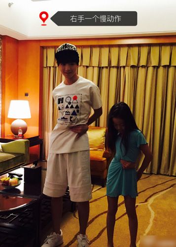 王俊凯和赵文卓女儿(5/7张)