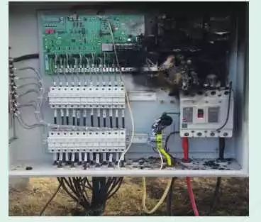 2事故经过及设备损毁情况