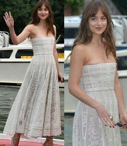 达科塔约翰逊礼服造型,美而不俗,有种女神的气质