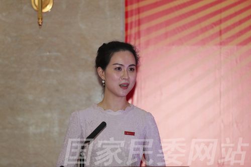 大连民族大学 郑琳《不做教书匠,我们做什么?》
