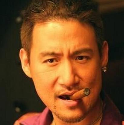 张学友抽烟头像图片
