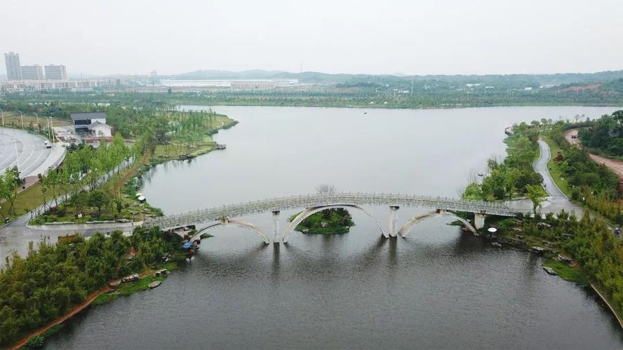 【视频】不用去海南,家门口即可享受"热带沙滩",多角度看万丰湖湿地