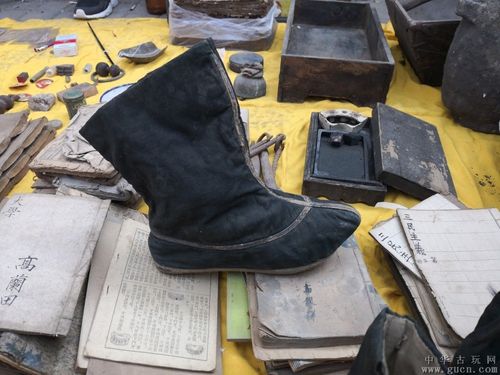 清代官鞋官靴子