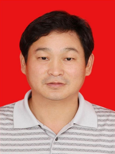 赤壁市委常委,赤壁高新区党工委书记   陈水波