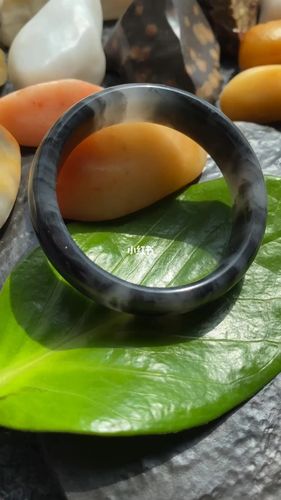 金丝玉青花手镯 山水墨画_手镯_明星同款_明星同款千元内手镯_时尚