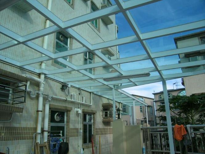 钢构玻璃阳光房 玻璃雨棚采光顶 断桥窗等