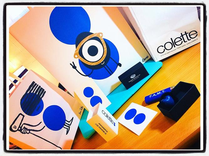 壁纸| 巴黎潮流买手店colette正式结业,从此再无colette蓝