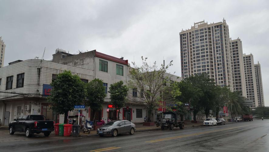 海口云龙镇山湖海小区