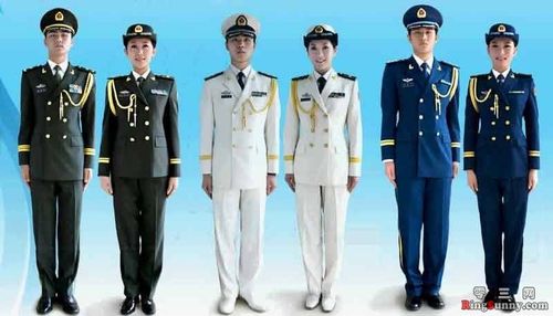 绿色的军装,作者:舍得