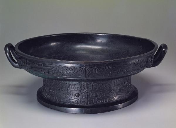 青铜水器