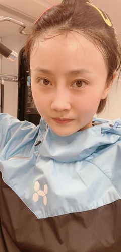 拍了十年《乡村爱情》的翟星月脸小了,更少女了.