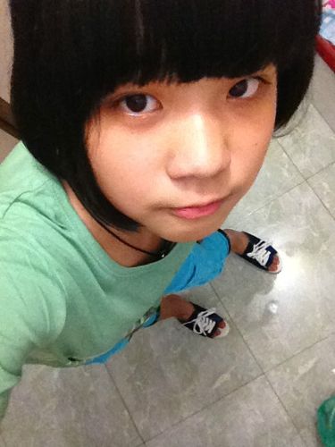 15岁女孩照片丑