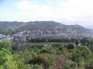 概述/甸中镇 编辑 镇政府距离峨山县城58公里.
