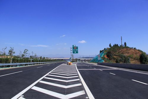 【喜事连连】新鸡高速公路通车试运营