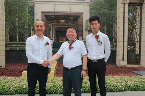 好戏连台,国粹上演——国赫天著样板示范区开放暨私人晚宴华丽登场