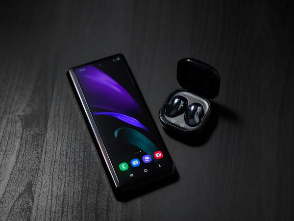 三星zfold25g折叠屏新形态不仅仅是手机变平板