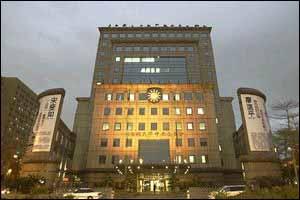 台湾长荣集团昨证实将购买国民党中央党部大楼