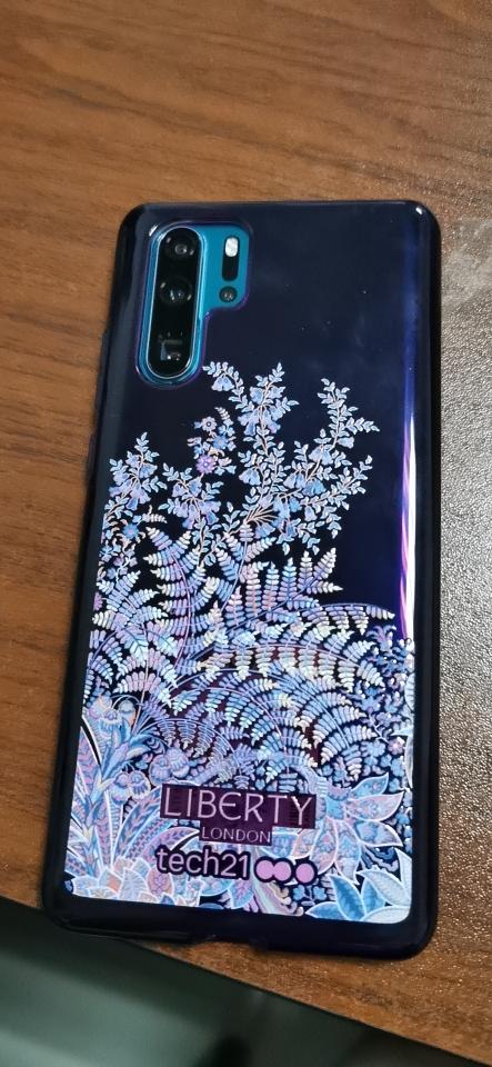 华为p30pro手机壳试用怎么样是什么级别的轻奢级产品使用一个月感受