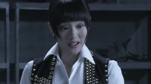 孤岛飞鹰:郑雅姝告诉燕双鹰,枪支已经买到了