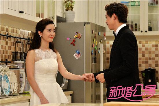 新婚李佳航李晟甜蜜回忆再添新婚情趣