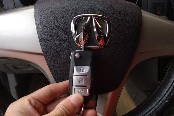 北汽威旺-m20 2013款 1.5l实力型bj415a