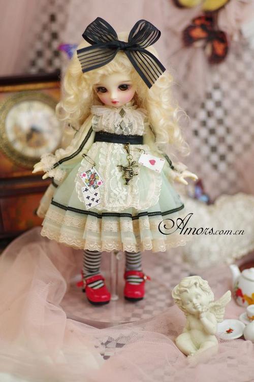 amors娃衣bjd洋装洋服sd女1/6分尺寸娃娃衣[爱丽丝]连衣裙现货-淘宝网