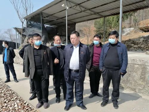 崔华锋深入商南县矿山企业,产业基地调研疫情防控企业