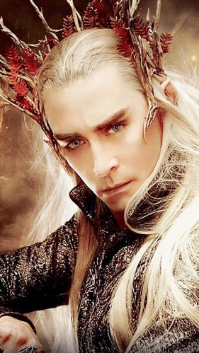 霍比特人精灵王壁纸