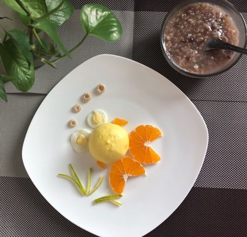 xiaokelucky做的趣味早餐摆盘——流沙包金鱼