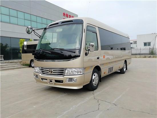 丰田考斯特17座高级客车 考斯特17座