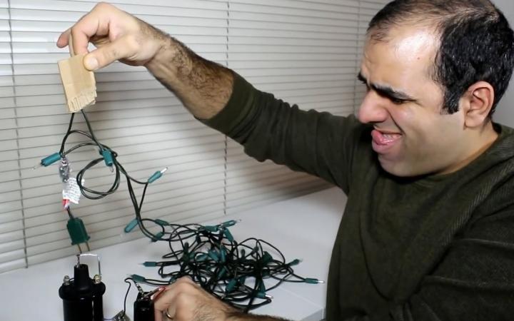 作死物理小讲堂小灯泡坏了怎么修2中等电系奥术教程双语字幕