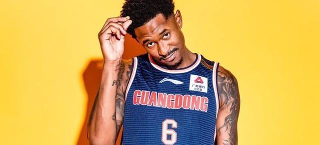 十八般武艺样样精通,马尚-布鲁克斯正在向cba第一外援