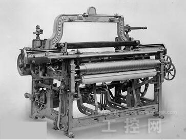 图1 机械化纺织机