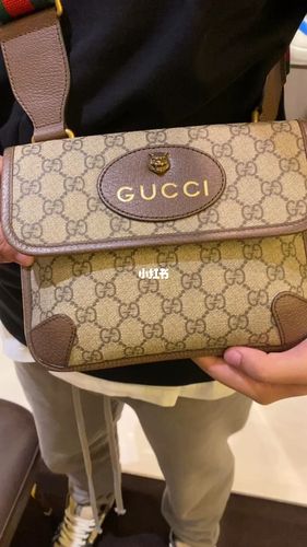 gucci双面虎头包_虎头_古驰怎么样_包包_gucci_时尚