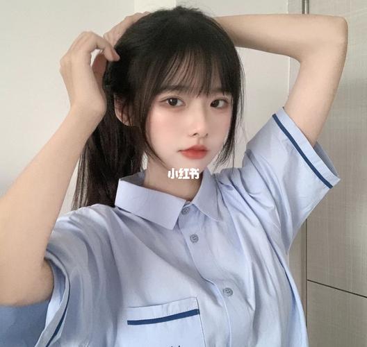 校服女孩优质头像(礼貌拿图噢)_校服_头像_美图怎么样