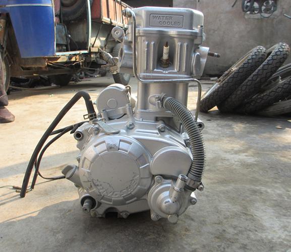 喜欢宗申150水冷发动机的还喜欢