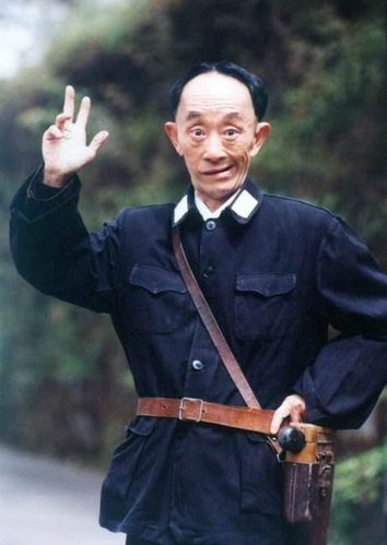 巴蜀笑星庞祖云葬礼,梅老坎形象深入人心,叮当悼念,千人送别