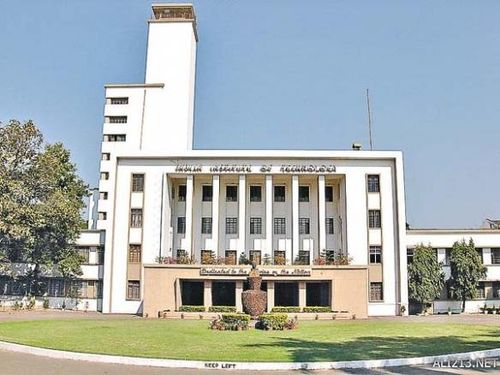 《五点人:在印度理工学院不要做的事情》,影片中虚构的"皇家理工学院"