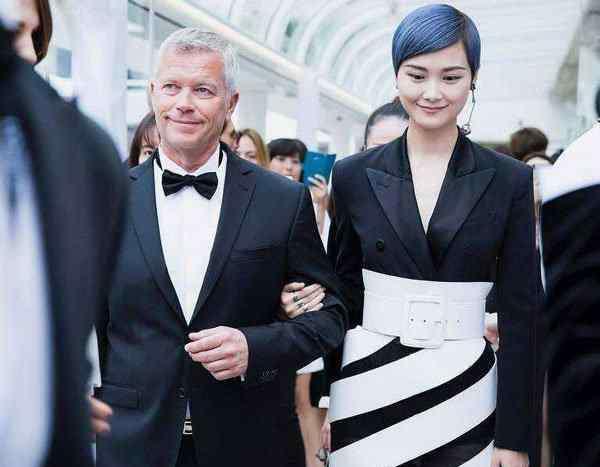 李宇春个人资料 李宇春老公是谁嫁78岁外国富翁真的吗