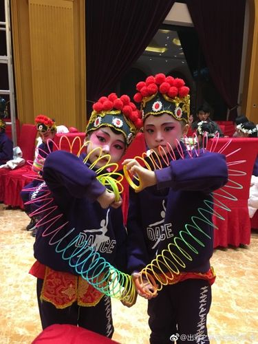 出彩之星吴武强彩虹圈
