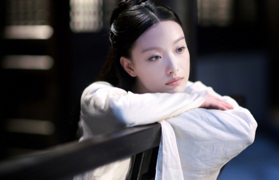《宸汐缘》人物图鉴,美人倪妮,清秀婀娜如夏荷