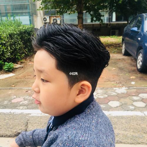 男孩发型_发型_十一去哪玩_今日发型_时尚