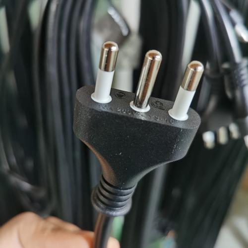 工厂实拍 16a意大利大功率插头 智利插头电源线 电源线插头