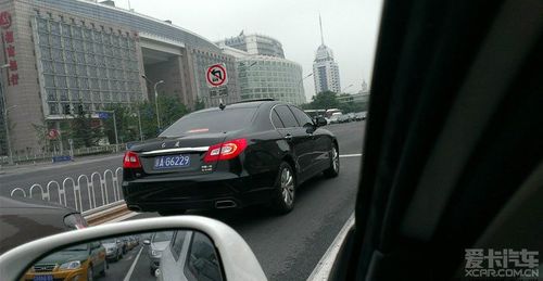 > 公务车订购全面国产化 千辆红旗h7交付部队